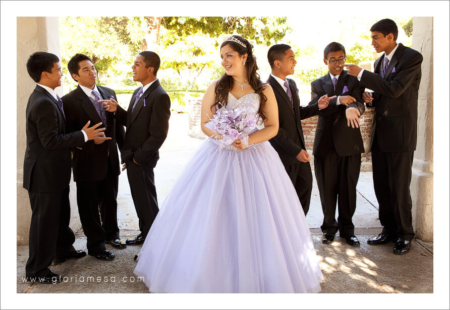 Anoush, Banquets, Quinceanos, Mis Quince