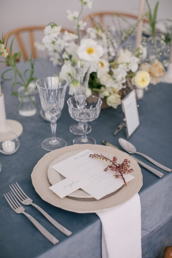 Place setting for a wedding