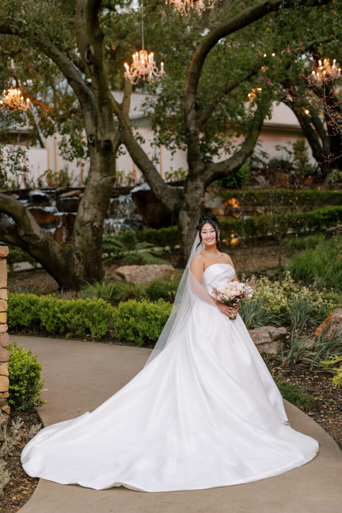 Bride posing at Calamigos Ranch